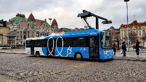 Vezeték nélküli töltési technológia buszok számára